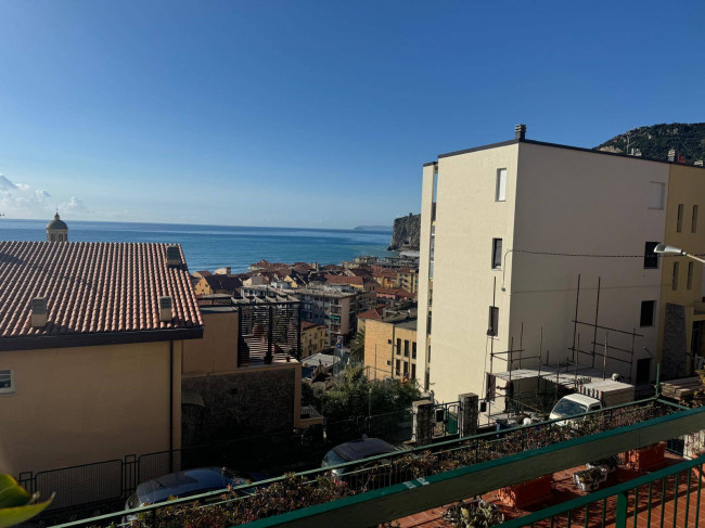 Appartamento in vendita a Finale Ligure