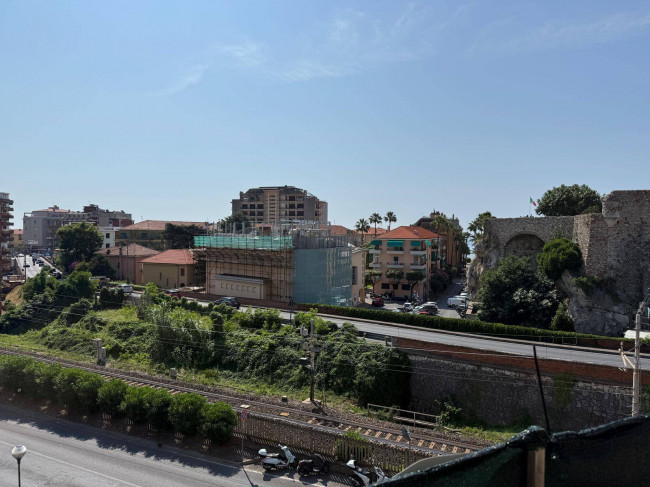 Appartamento in vendita a Pietra Ligure