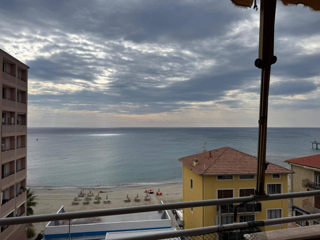 Appartamento in vendita a Pietra Ligure