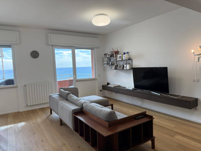 Appartamento in vendita a Pietra Ligure