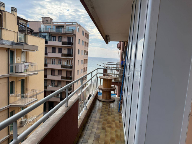 Appartamento in vendita a Pietra Ligure