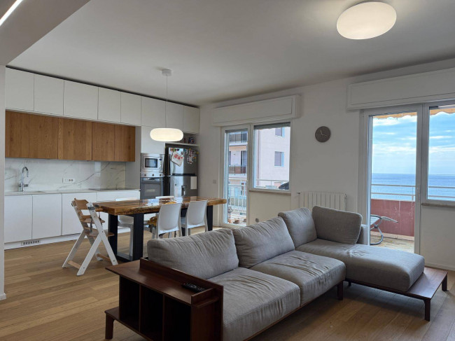 Appartamento in vendita a Pietra Ligure