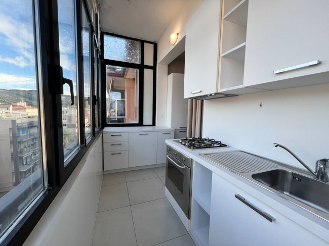 Appartamento in vendita a Pietra Ligure