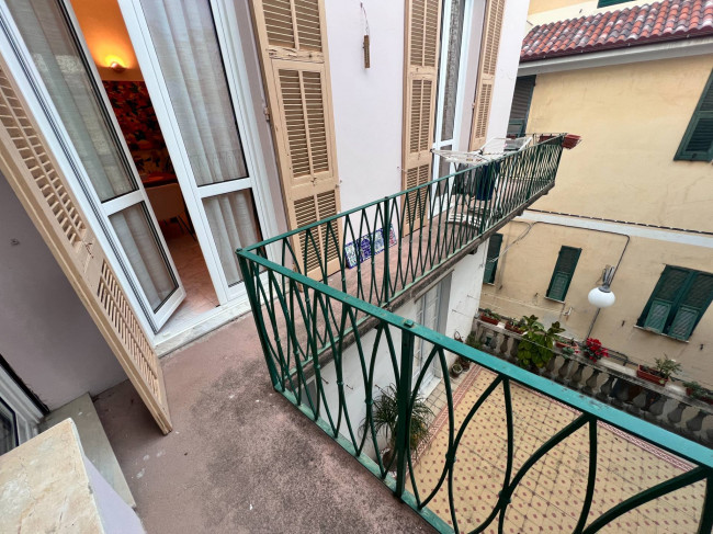 Appartamento in vendita a Pietra Ligure