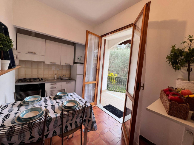 Appartamento in vendita a Pietra Ligure