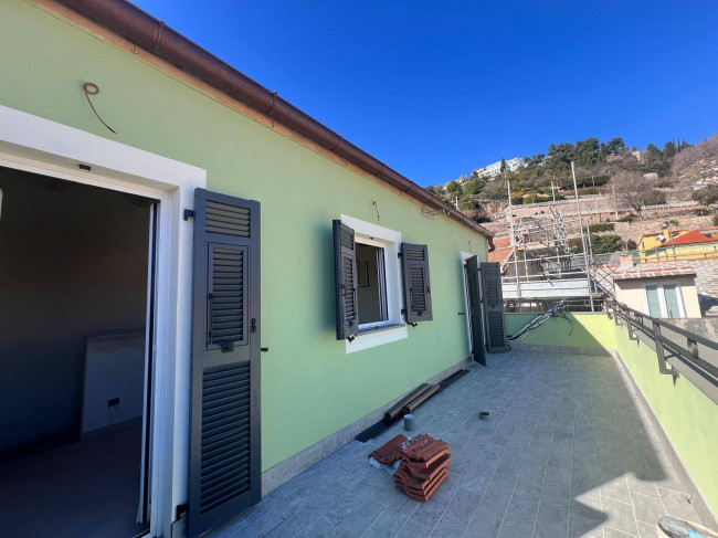 Duplex in vendita a Pietra Ligure