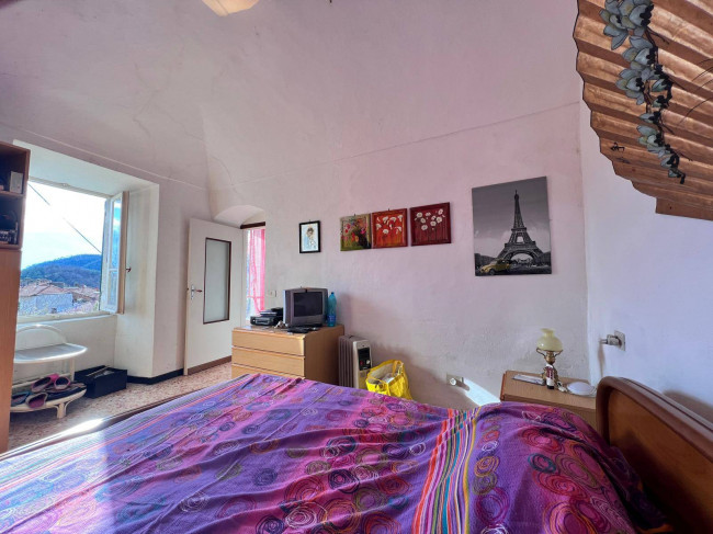 Appartamento in vendita a Giustenice