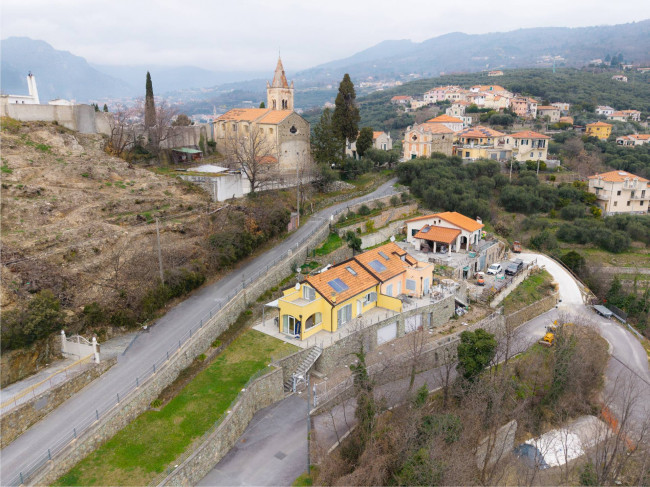 Villetta bifamiliare in vendita a Tovo San Giacomo