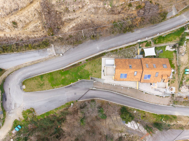 Villetta bifamiliare in vendita a Tovo San Giacomo