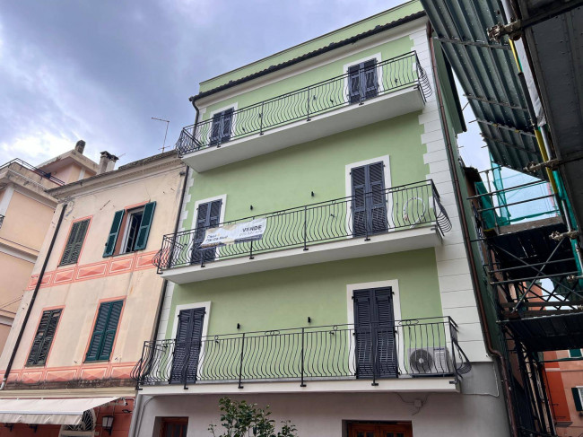 Duplex in vendita a Pietra Ligure