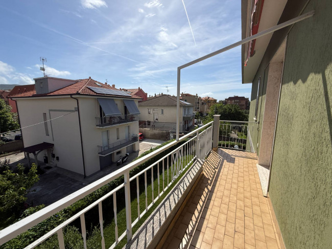 Appartamento in vendita a Pietra Ligure