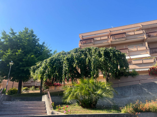 Appartamento in vendita a Pietra Ligure