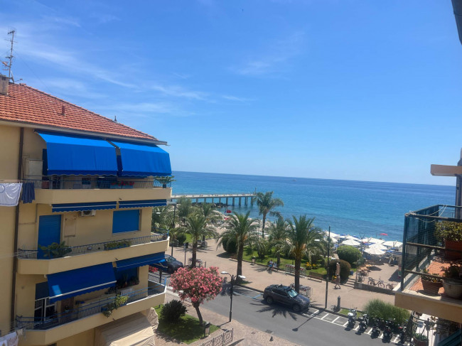 Appartamento in vendita a Pietra Ligure