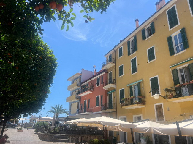 Appartamento in vendita a Pietra Ligure
