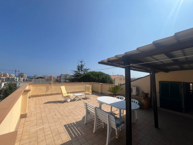 Appartamento in vendita a Pietra Ligure