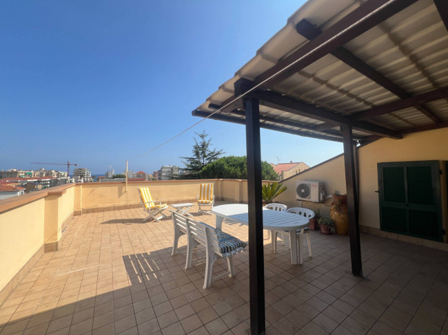 Appartamento in vendita a Pietra Ligure