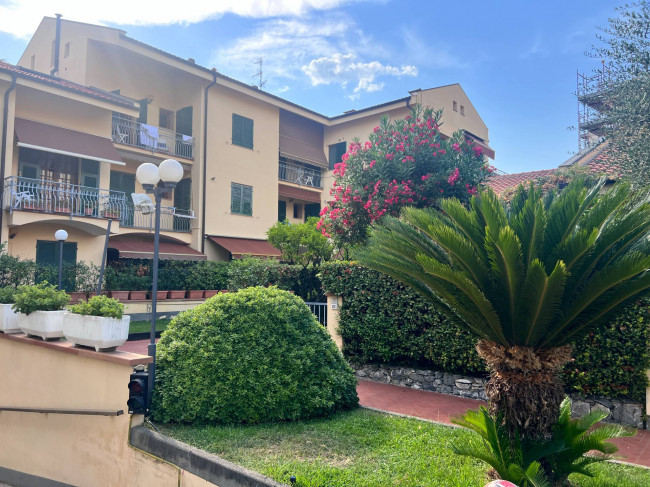 Appartamento in vendita a Pietra Ligure