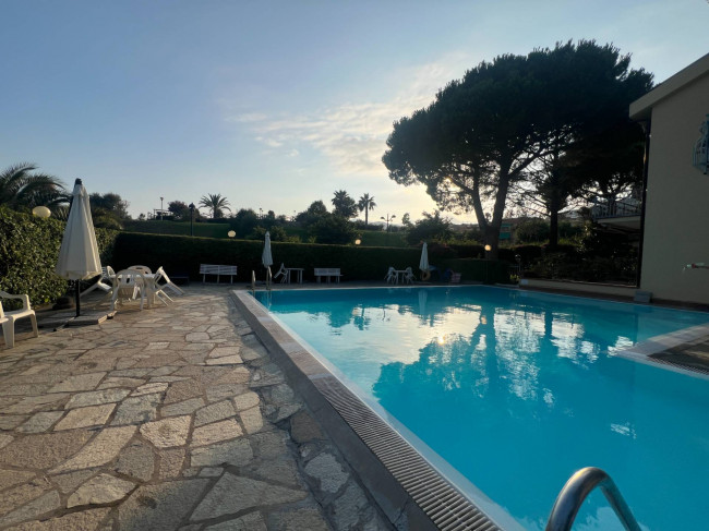 Appartamento in vendita a Pietra Ligure