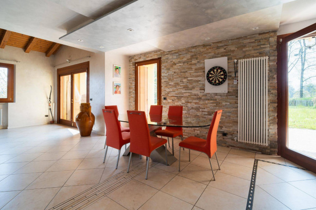Villa in vendita a Cison di Valmarino