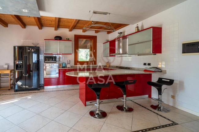 Villa in vendita a Cison di Valmarino