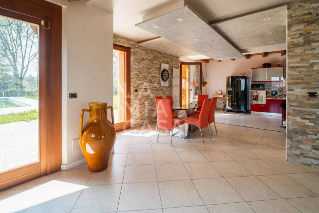 Villa in vendita a Cison di Valmarino