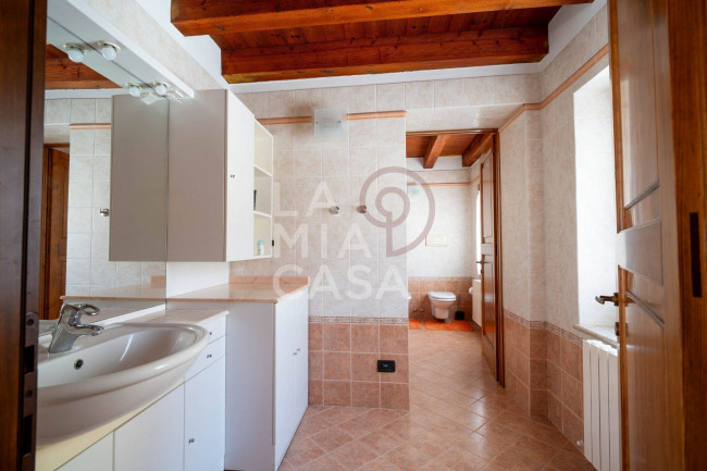 Porzione di casa in vendita a Tarzo