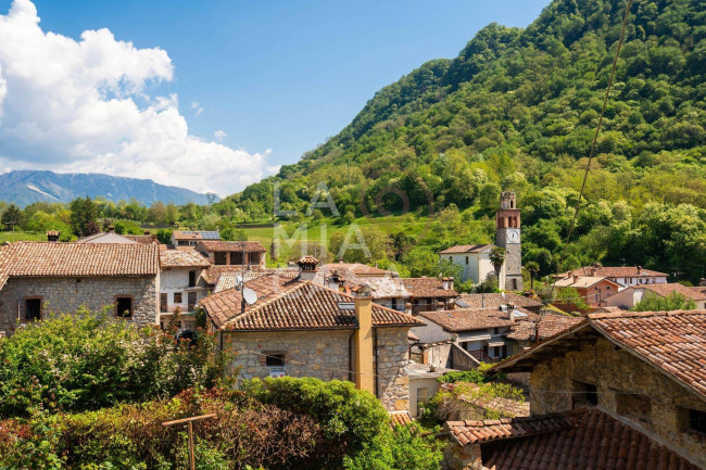 Porzione di casa in vendita a Tarzo