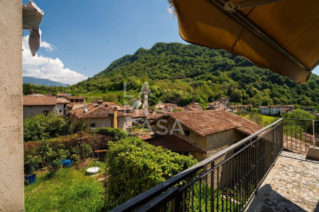 Porzione di casa in vendita a Tarzo