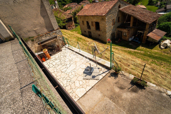 Porzione di casa in vendita a Tarzo