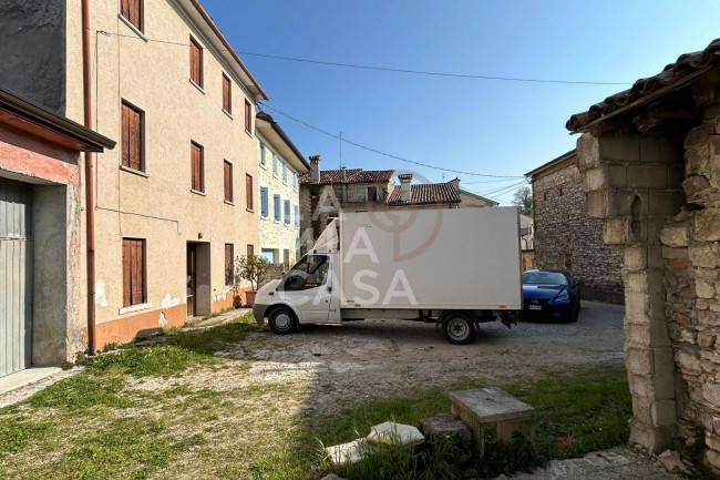 Porzione di casa in vendita a Valdobbiadene