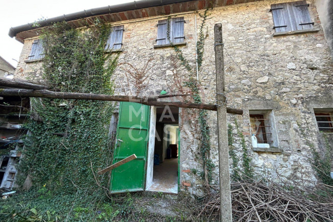 Porzione di casa in vendita a Valdobbiadene