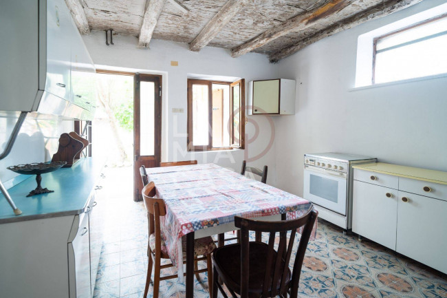 Porzione di casa in vendita a Cison di Valmarino