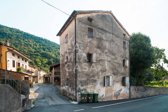 Porzione di casa in vendita a Cison di Valmarino