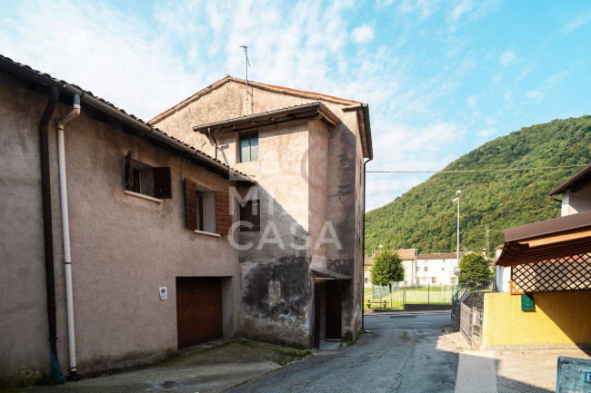 Porzione di casa in vendita a Cison di Valmarino