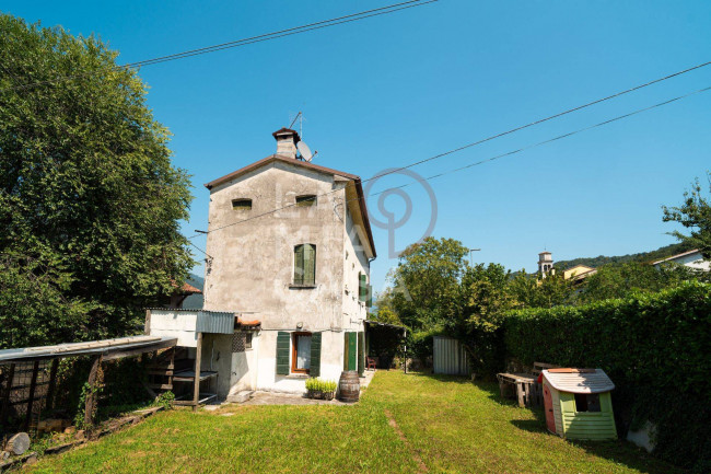 Casa singola in vendita a Tarzo