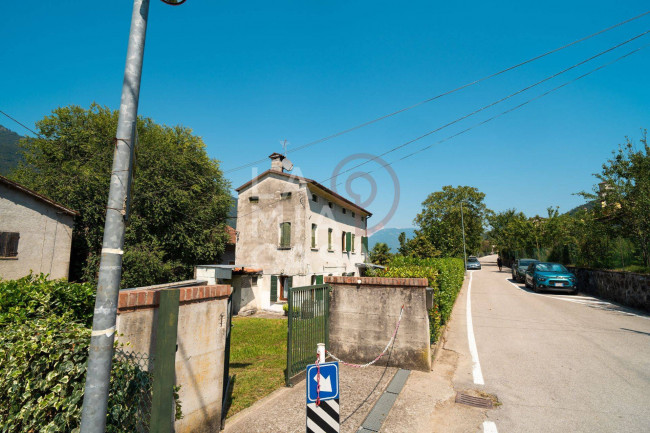 Casa singola in vendita a Tarzo