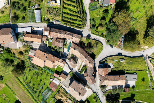 Porzione di casa in vendita a Follina