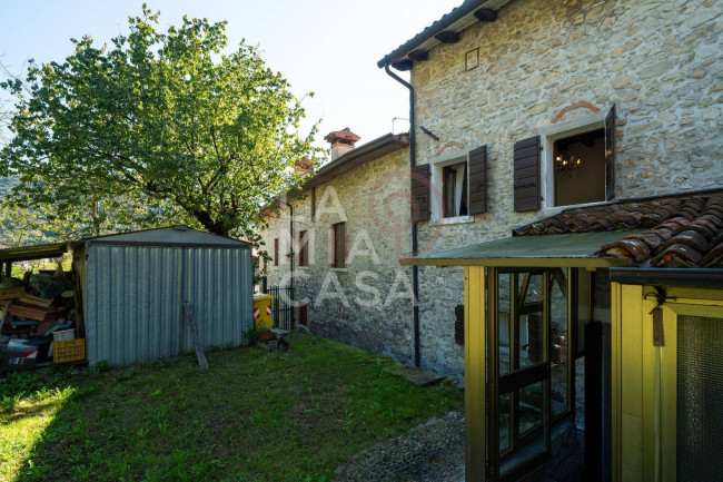 Porzione di casa in vendita a Follina