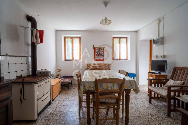 Porzione di casa in vendita a Follina