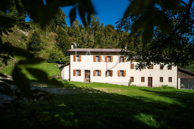 Porzione di casa in vendita a Follina