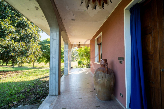 Villa in vendita a Sernaglia della Battaglia