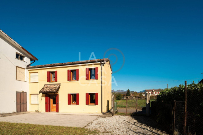 Porzione di casa in vendita a Sernaglia della Battaglia