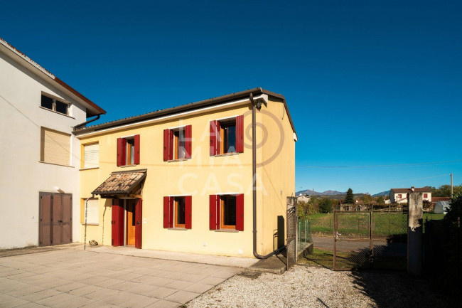 Porzione di casa in vendita a Sernaglia della Battaglia