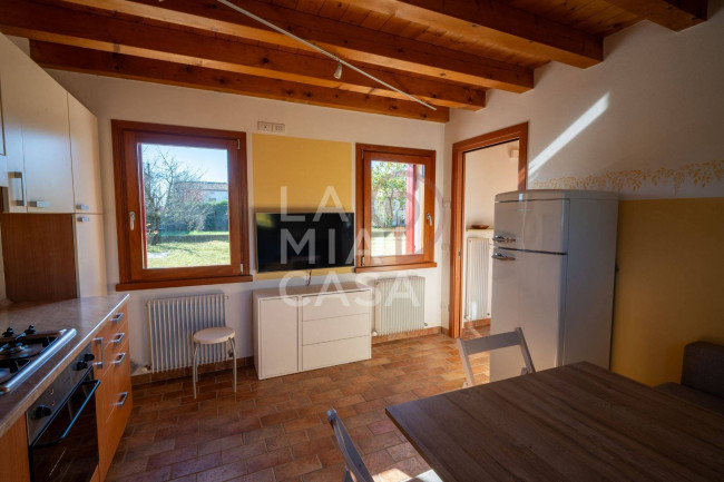 Porzione di casa in vendita a Sernaglia della Battaglia