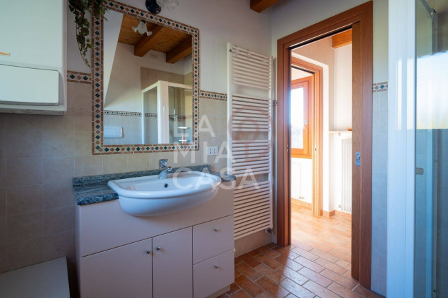 Porzione di casa in vendita a Sernaglia della Battaglia