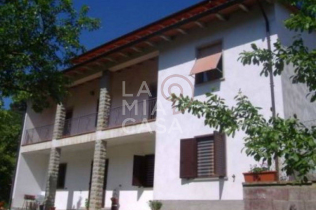 Casa singola in vendita a Talla