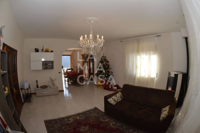 Casa singola in vendita a Talla