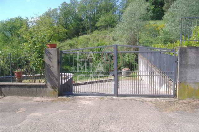 Casa singola in vendita a Talla