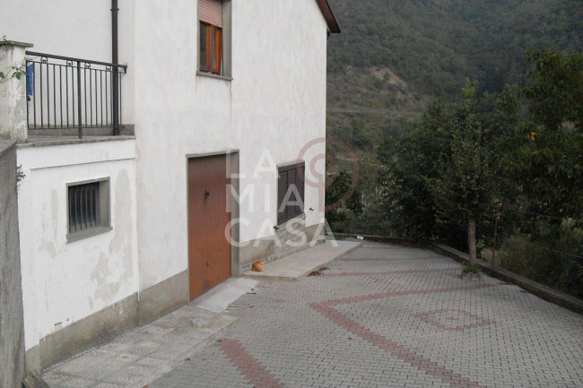Casa singola in vendita a Talla