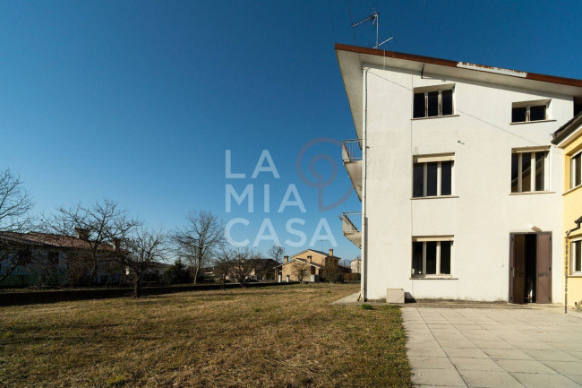 Porzione di casa in vendita a Sernaglia della Battaglia